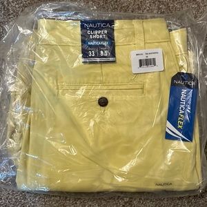 Nautica Clipper shorts with 4 way flex. Waist size is 33 with an 8.5 Inseam.